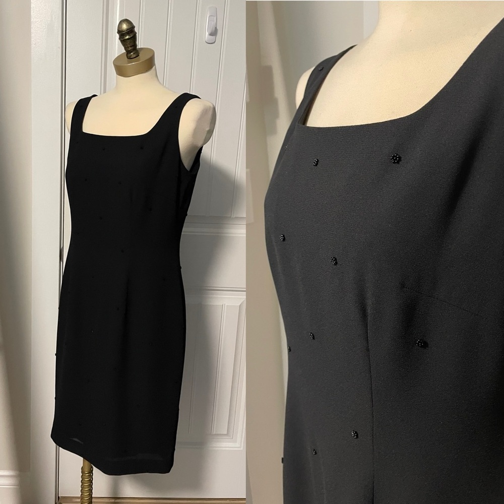 Vintage 90s little black dress